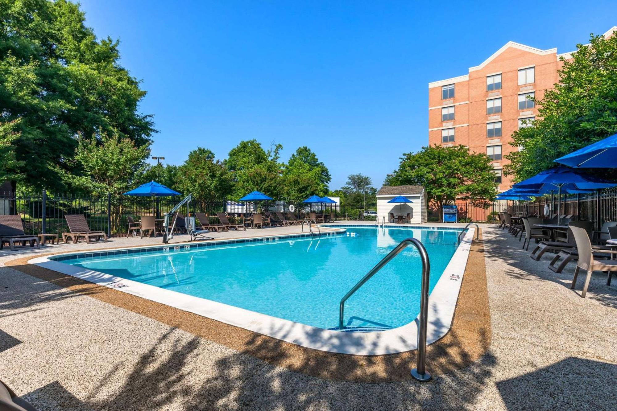 Comfort Inn Conference Center Bowie Exterior photo